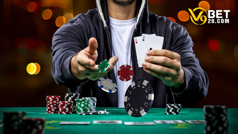 Đặt cược phù hợp để thắng lớn khi chơi Poker